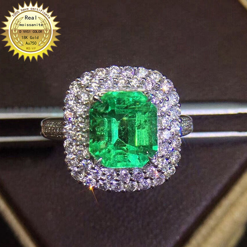 10K Gold ring Lab Created 2ct Emerald and Moissanit..